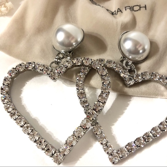 Alessandra rich oversized heart earrings silver - Picture 7 of 8